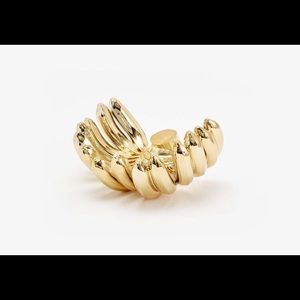 Reality Banana Bowl - Gold
HARRY ALLEN